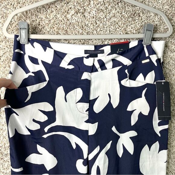 Tommy Hilfiger Pants Women’s 6 Navy Blue & White Floral Print NWT - Picture 2 of 11